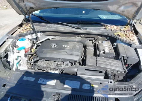 2015 Volkswagen Passat 1.8T Limited Edition из США, поврежденный, VIN 1VWAT7A37FC114062